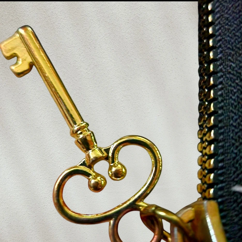 Juicy Couture Gothic Under Lock & Key Wallet Zip Around